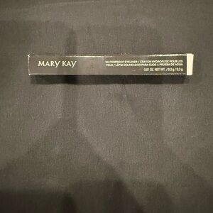 Mary Kay Waterproof Eyeliner Matte Brown New in Box